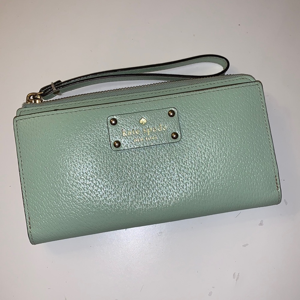 Kate Spade Wristlet Wallet
